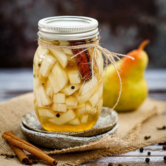 Quick Pickled Pears