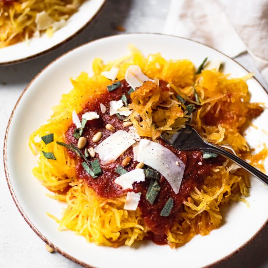 How to Cook Spaghetti Squash