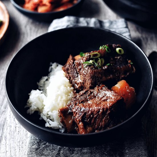 Galbi Jjim (Korean Braised Ribs)