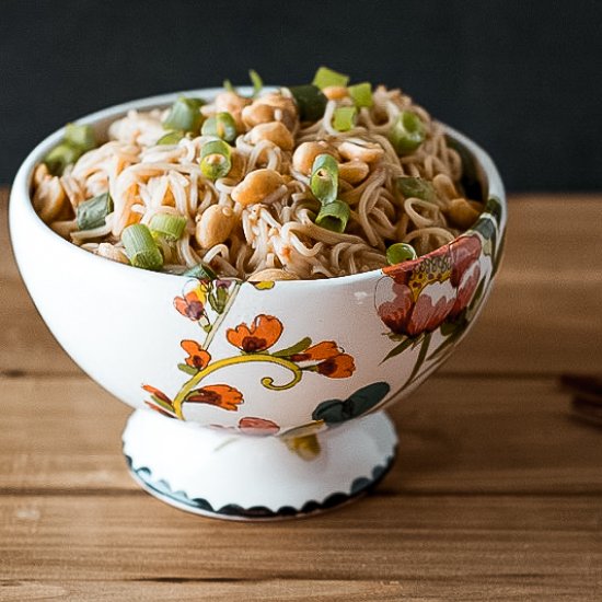 10 Minute Peanut Sauce Noodles