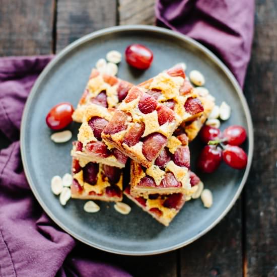 Peanut Butter Grape Shortbread Bars