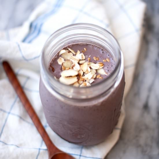 Blueberry Oatmeal Spinach Smoothie