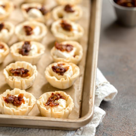 baked brie phyllow cups