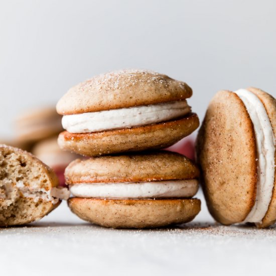 Apple Cinnamon Spice Whoopie Pies