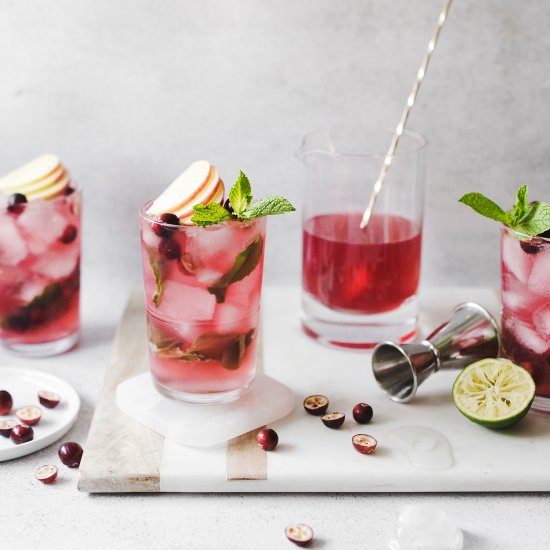 Cranberry Apple Mojito