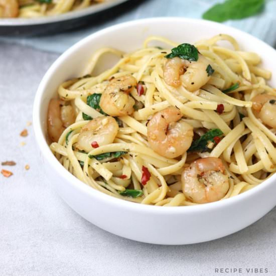 Garlic butter shrimp pasta