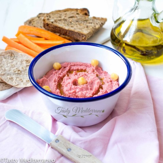 Beetroot hummus