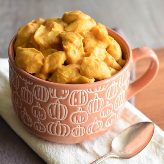 Vegan Pumpkin Mac and Cheese