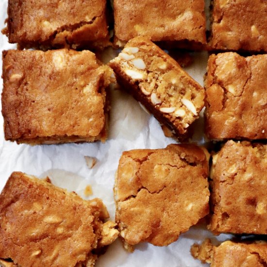 honey butter cashew squares