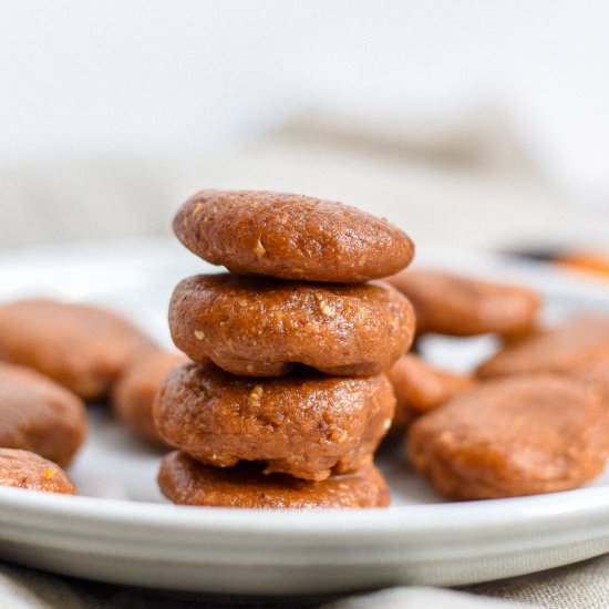 Chewy Apricot, Date, Cashew Cookies