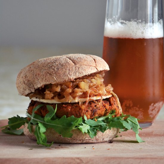 Chickpea and zucchini veggie burger