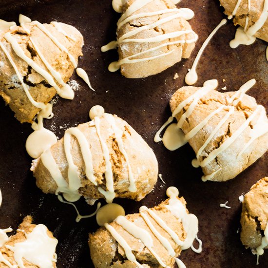 Vegan Chai-Spiced Scones