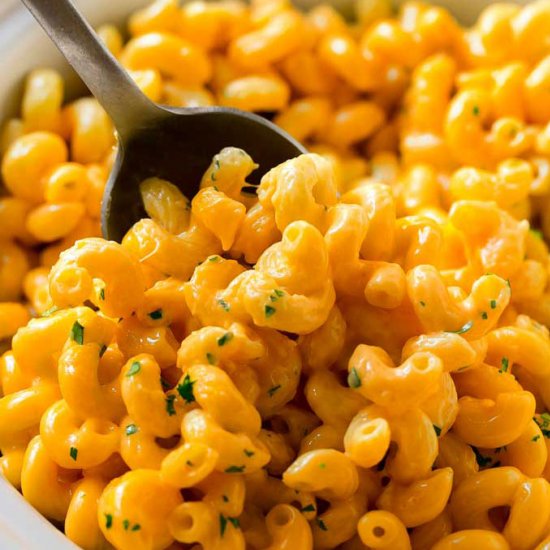 Slow Cooker Mac and Cheese