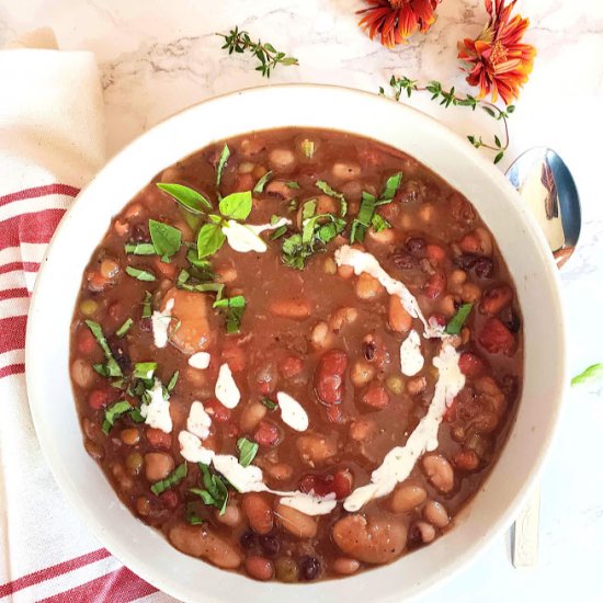 15 Bean Cajun Vegetable Soup