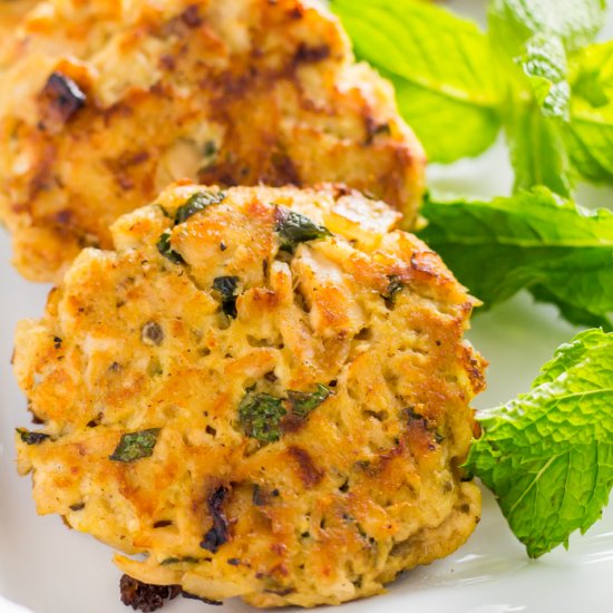 Onion and herb keto tuna cake