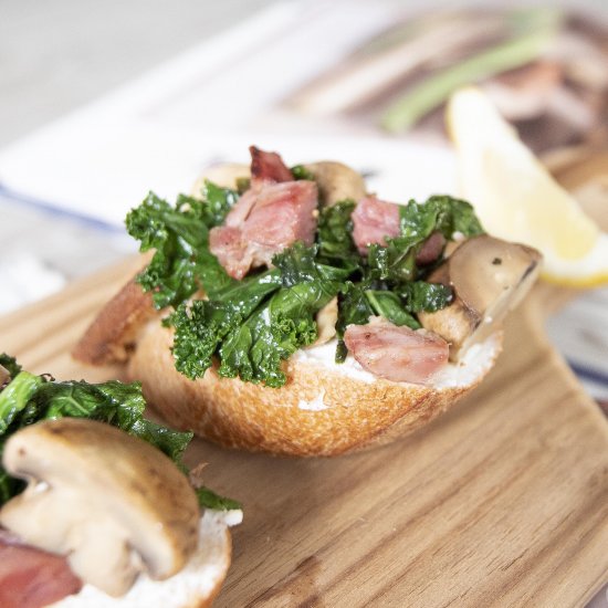 Kale, ham, button mushroom crostini