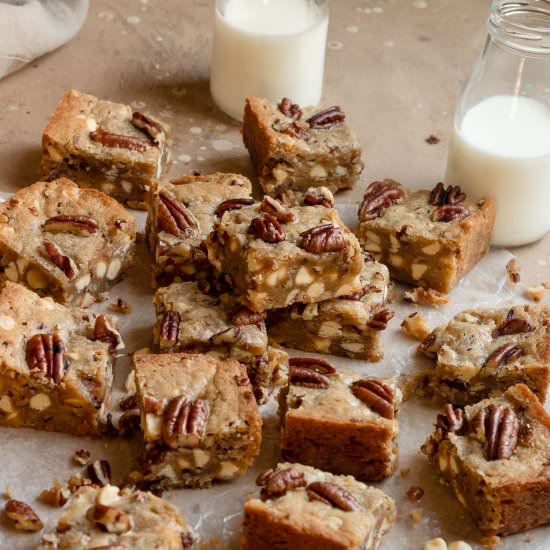 White Chocolate Pecan Blondies