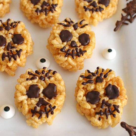 Pumpkin Rice Krispies Treats Skulls