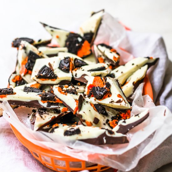 Halloween Oreo Bark