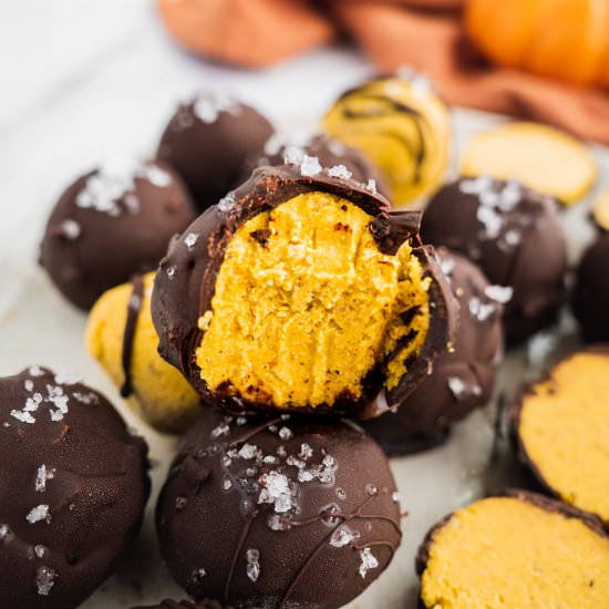 Pumpkin Spice Chocolate Truffles