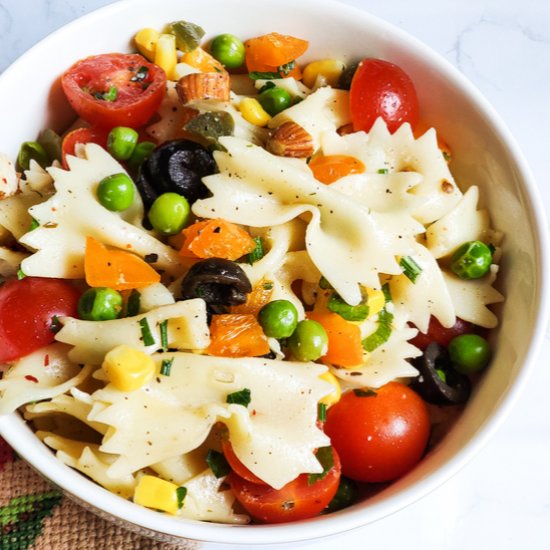 Easy vegan pasta salad