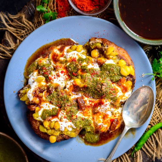 Aloo Tikki Chaat