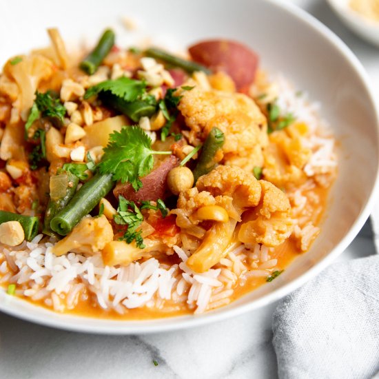 Slow Cooker Thai Vegetable Curry