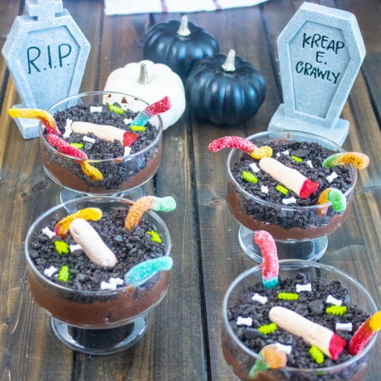 Graveyard Halloween Dirt Cups