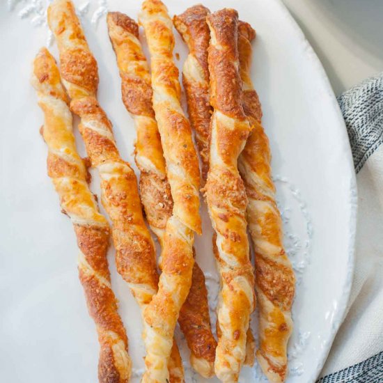 Puff pastry cheese straws