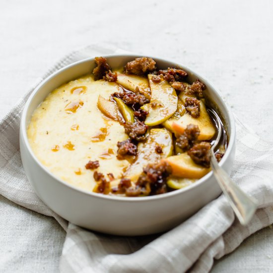 Cheese Grits with Cinnamon Apples