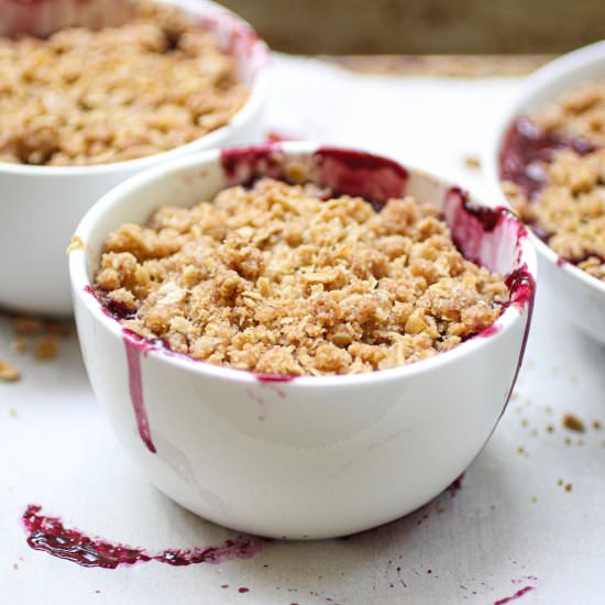 Apple and Berry Crisp