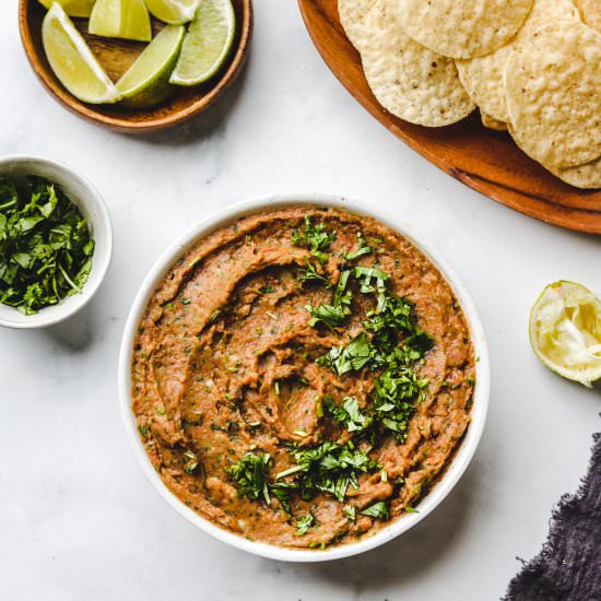 vegan refried bean dip