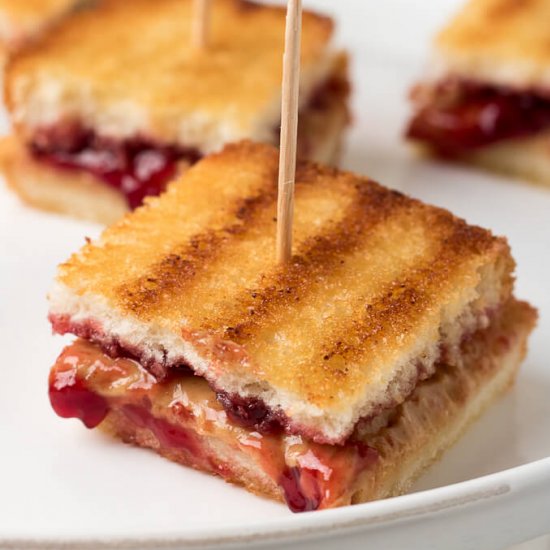 Grilled PB & J Sandwich Bites