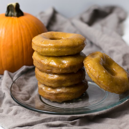 Pumpkin Spice Donuts