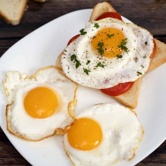 Five Minute Sunny Side up Eggs