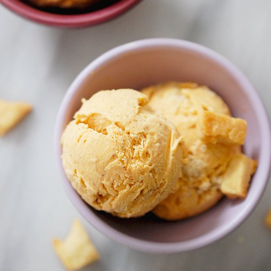 Pumpkin pie ice cream