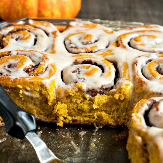 Pumpkin Cinnamon Rolls