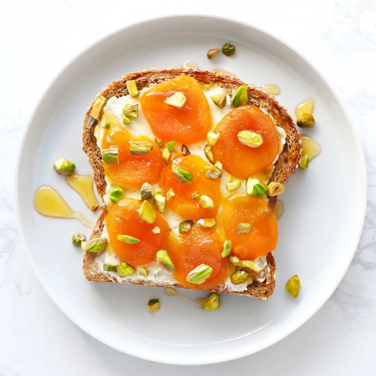 Dried Apricot Pistachio Toast