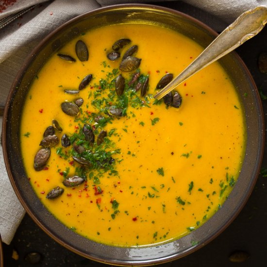 Vegan Roasted Pumpkin Soup