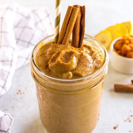 date sweetened pumpkin smoothie