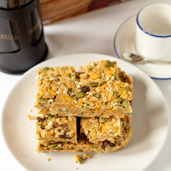 No-Bake Cereal Breakfast Bars