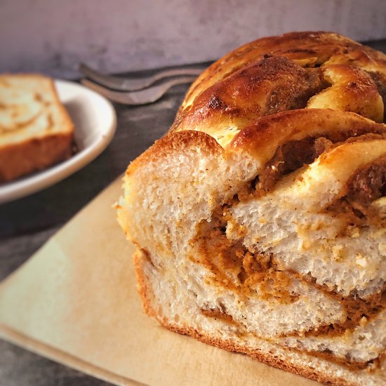 Pumpkin Pie Babka