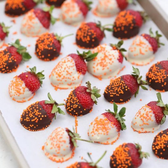 Halloween Chocolate Strawberries