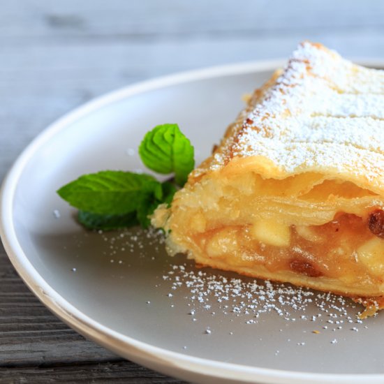 Apple Strudel