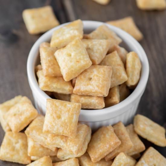 Pepper Jack Cheese Crackers