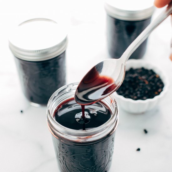 How to Make Elderberry Syrup