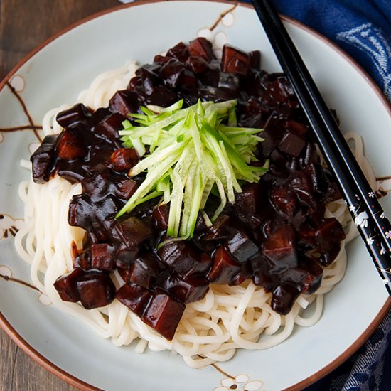 Korean Jajangmyeon Noodles