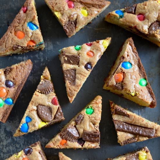 Leftover Halloween Candy Blondies