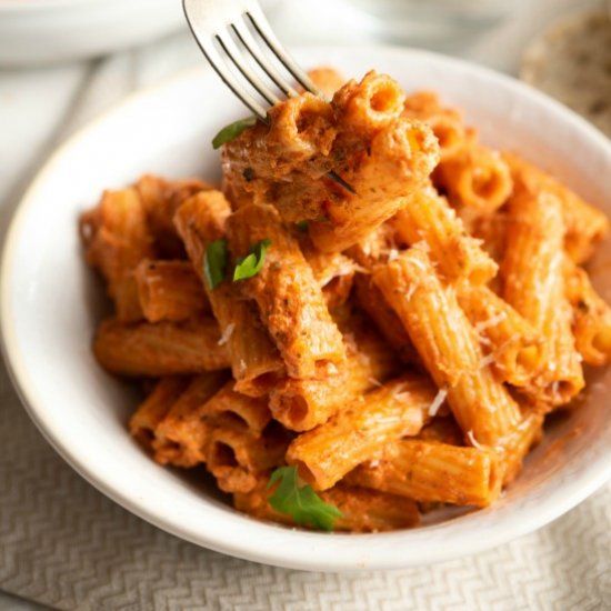 Rigatoni with Sun Dried Tomatoes