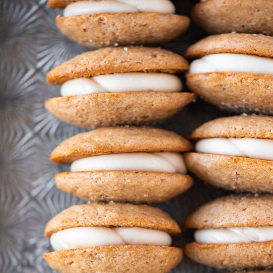 Apple Cider Whoopie Pies